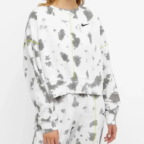 Nike Sportswear Tie Dye Oversize Crop Sweatshirt - Picture 5 of 13